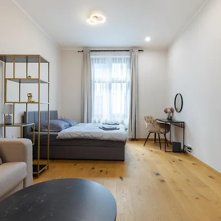 Appartamento Dale Smichov Riverside - Metro Andel
